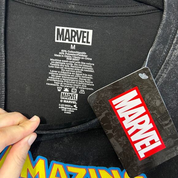 Marvel The Amazing Spider-Man Graphic Tee Shirt NWT Men's Sz M Distressed Black - Picture 3 of 4